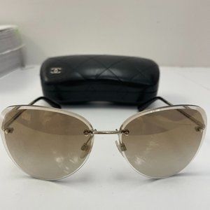 Vintage Chanel Sunglasses with case